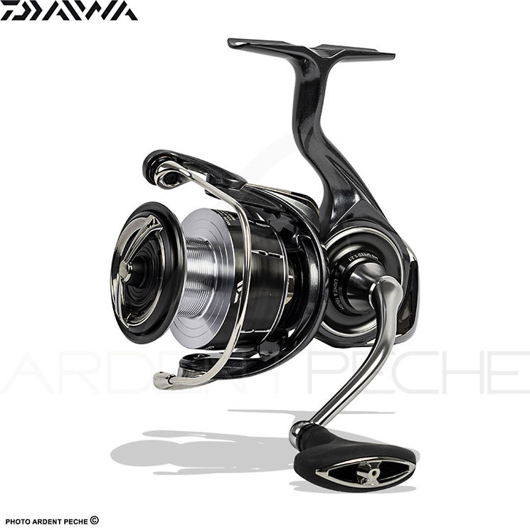 Moulinet spinning DAIWA Luvias LT 24